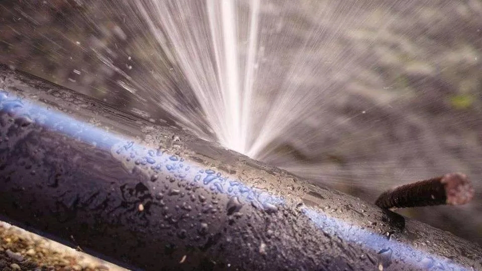 Videos of leak detection and troubleshooting on site